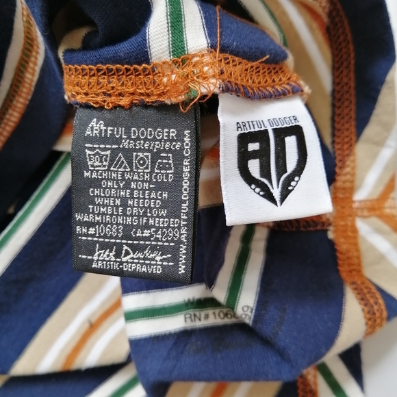 Artful Dodger Y2K Hoodie Small NWT - Picture 10 of 13